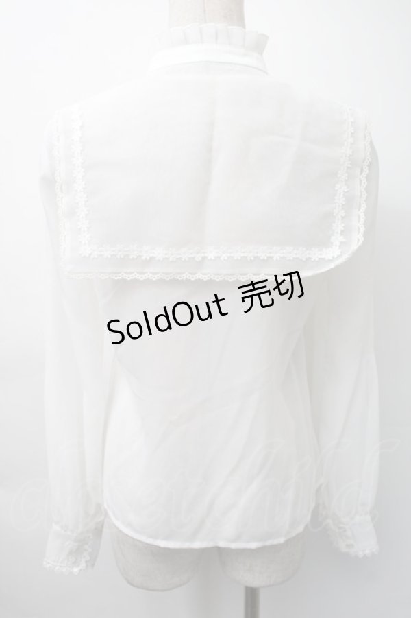 画像2: To Alice / セーラー襟サテンブラウス  白 S-25-11-18-017-LO-BL-HR-ZS (2)