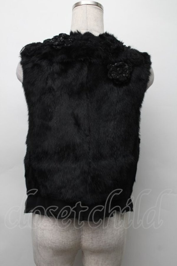 画像2: INGEBORG / ラビットファーベスト  黒 S-25-11-20-010-LO-TO-AS-ZT122 (2)