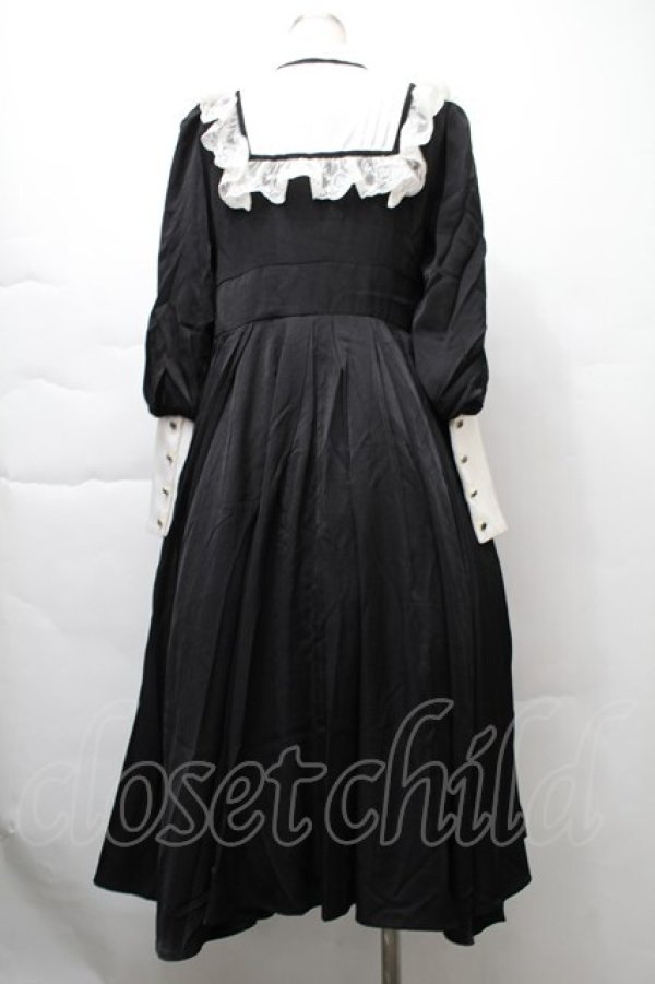 12/24削除前最終価格☆メゾピアノ☆ワンピース２点セット　130 楽天市場】現品限り NyaNya 太陽と月 クロスストラップ ハイウエス 膝