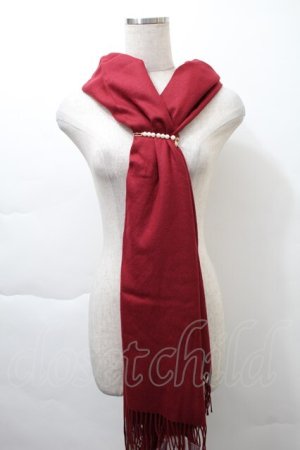 画像: axes femme / ピン付き無地ストール  ワイン S-25-11-21-005-AX-ZA-HR-ZS