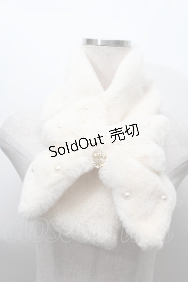 BABY,THE STARS SHINE BRIGHT / リボンとパールのファーマフラー オフ