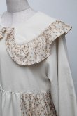 画像3: merry jenny / 切替flowerフリルワンピース  ベージュ S-25-11-23-028-LO-OP-HR-ZS (3)