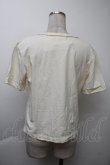 画像2: F i.n.t / ピクニックフォトプリントTシャツ  アイボリー S-25-11-26-009-CA-TS-HR-ZT520 (2)