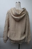 画像2: axes femme / ケーブル編みニットパーカー  ベージュ S-25-11-26-011-AX-TO-AS-ZS (2)