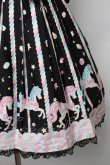画像4: Angelic Pretty / Sugary Carnivalジャンパースカート  黒 S-25-11-28-062-AP-OP-AS-ZS (4)