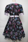 画像2: Angelic Pretty / Neon Star Dinerワンピース  黒 S-25-11-28-1054-AP-OP-AS-ZS (2)