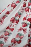 画像3: Angelic Pretty / Strawberry Dollジャンパースカート  白 S-25-11-28-1027-AP-OP-AS-ZS (3)