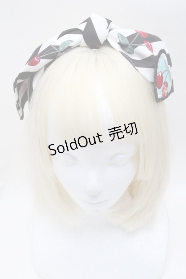 画像2: Angelic Pretty / Cherry Stampカチューシャ  黒ｘ白 S-25-11-28-029-AP-AC-AS-ZS (2)