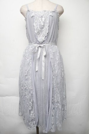 画像: axes femme / モチーフレースキャミワンピース  サックス S-25-11-30-041-AX-OP-HR-ZS