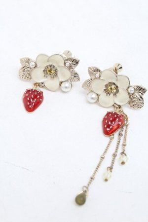 画像: axes femme / いちごイヤリング  ゴールド S-25-12-02-002-AX-ZA-AS-ZS