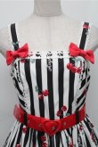 画像3: Angelic Pretty / Cherry Stampジャンパースカート  黒ｘ白 S-25-12-04-055-AP-OP-AS-ZS (3)