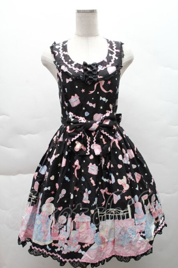 画像1: Angelic Pretty / ドリーミィドールハウスラウンドジャンパースカート  黒 S-25-12-08-046-AP-OP-AS-ZS (1)