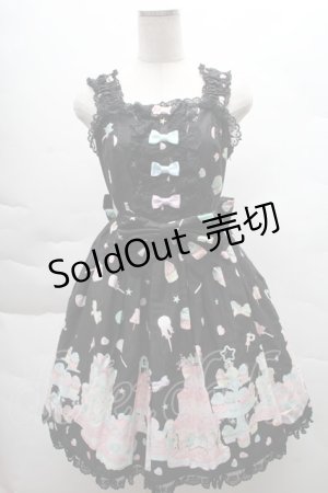 画像: Angelic Pretty / Decoration Dream後ろフリルジャンパースカート  黒 S-25-12-08-047-AP-OP-AS-ZS