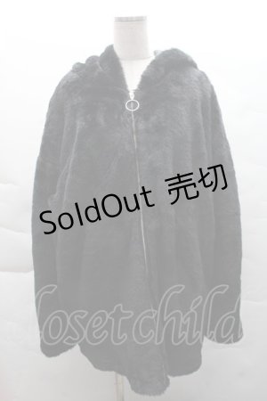 画像: NieR Clothing / ファーBIGパーカー  黒ｘ赤 S-25-12-08-023-PU-CO-AS-ZS