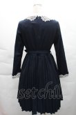 画像2: F i.n.t / レース衿アコーディオンプリーツワンピース  紺 S-25-12-08-026-CA-OP-HR-ZT515 (2)