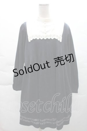 画像: Fi.n.t / 楽譜ワンピース  紺 S-25-12-08-027-CA-OP-AS-ZT1219S