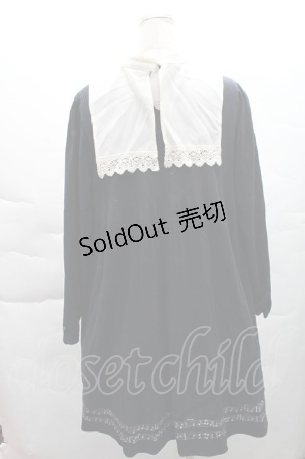 画像2: Fi.n.t / 楽譜ワンピース  紺 S-25-12-08-027-CA-OP-AS-ZT1219S (2)