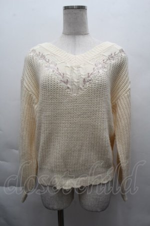 画像: axes femme / バラ刺繍ニットプルオーバー  キナリ S-25-12-11-003-AX-TO-HR-ZS