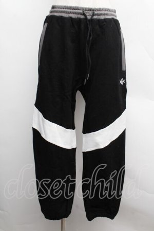 画像: REFLEM / マルチ切替スウェットパンツ  黒 S-25-12-12-064-PU-PA-HR-ZS