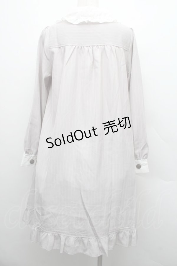 画像2: axes femme POETIQUE / メッセージリボンワンピース  グレー S-25-12-15-031-AX-OP-HR-ZS (2)