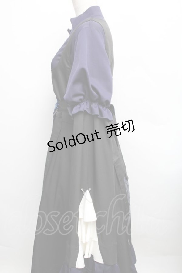 画像4: IRO+IRO / たっぷりフリルのキョンシーワンピース L-LL ネイビー S-25-12-16-035-LO-OP-SZ-ZS (4)