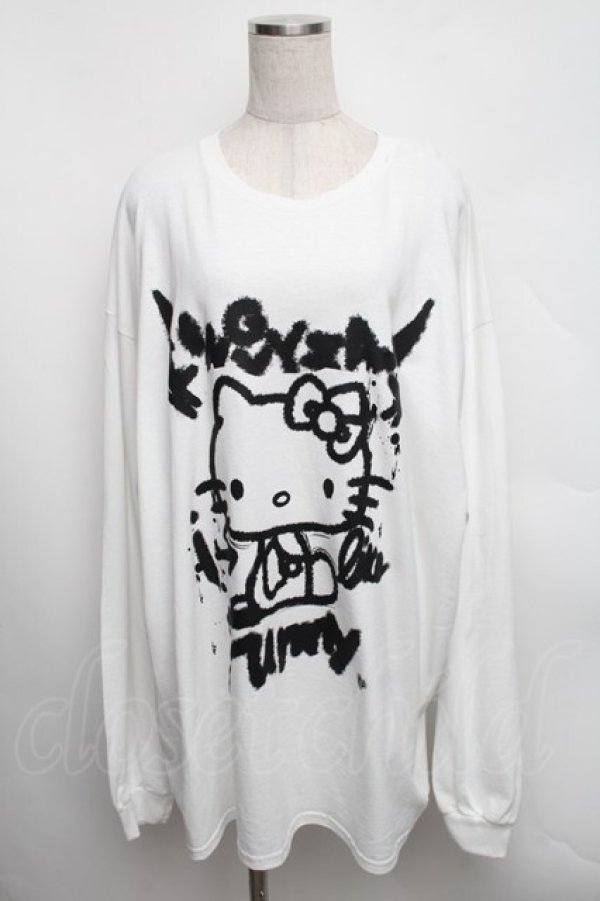 画像1: 【SALE】KINGLYMASK / ハローキティ × KINGLYMASKコラボＴシャツ  白 S-25-12-16-007-PU-TO-AS-ZT521 (1)