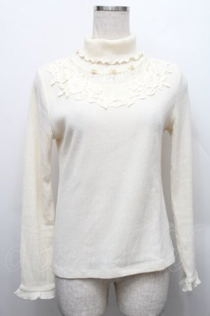 画像: axes femme / パール付きハイネックニット  オフ S-25-12-17-018-AX-TO-HR-ZS