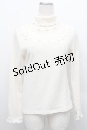 画像: axes femme / パール付きハイネックニット  オフ S-25-12-17-018-AX-TO-HR-ZS