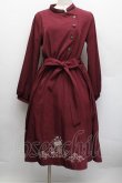 画像1: axes femme / フラワー刺繍連釦ワンピース  ワイン S-25-12-17-030-AX-OP-HR-ZS (1)