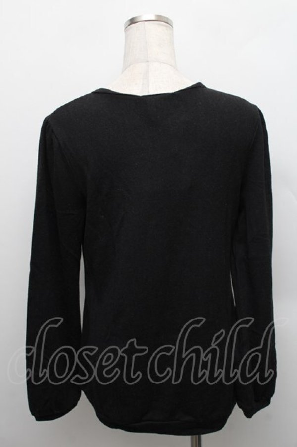 画像2: axes femme / リボンポケットVネックプルオーバー  黒 S-25-12-18-024-AX-TO-HR-ZS (2)