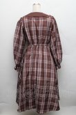 画像2: m petit by misako / マイメロチェックフレアワンピース M ブラウン S-25-12-18-030-LO-OP-AS-ZS (2)
