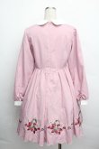 画像2: Ank Rouge / いちご刺繍長袖ワンピース  ピンク S-25-12-20-1014-CA-OP-HR-ZS (2)