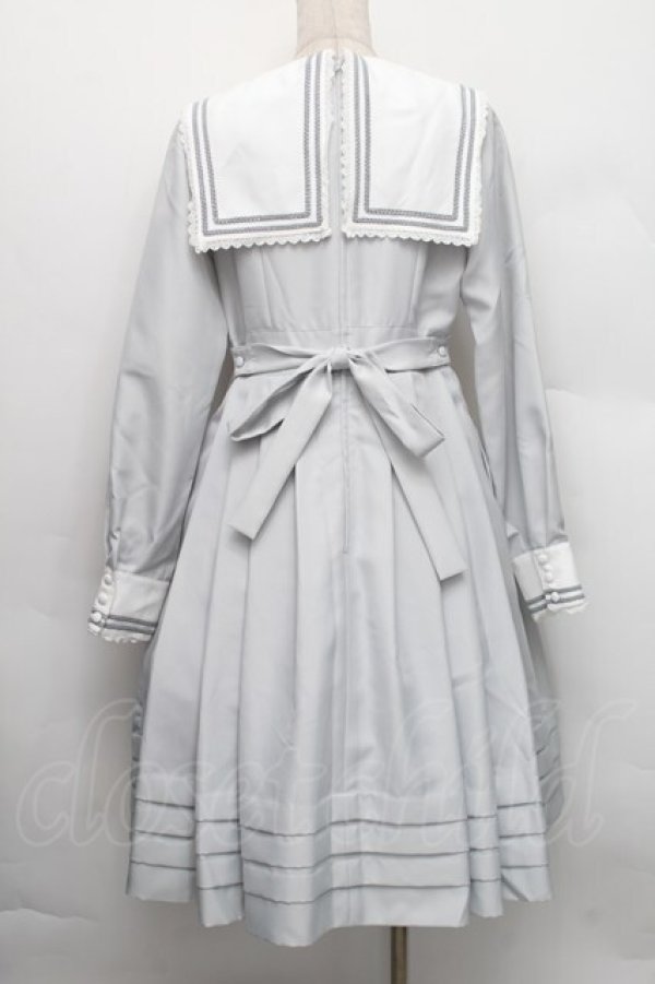 画像2: Angelic Pretty / 上級生ワンピース  グレー S-25-12-20-011-AP-OP-HR-ZS (2)