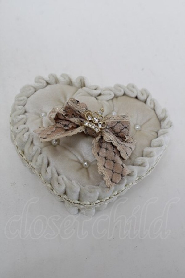 画像2: Hoshibako Works / カクテルハット「ハートギフト」  アイボリー S-25-12-23-056-LO-AC-HR-ZS (2)