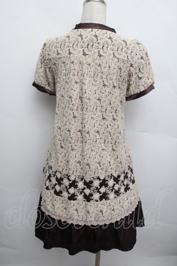 画像3: axes femme / レースレイヤードワンピース  ブラウン S-25-12-23-026-AX-OP-HR-ZS (3)