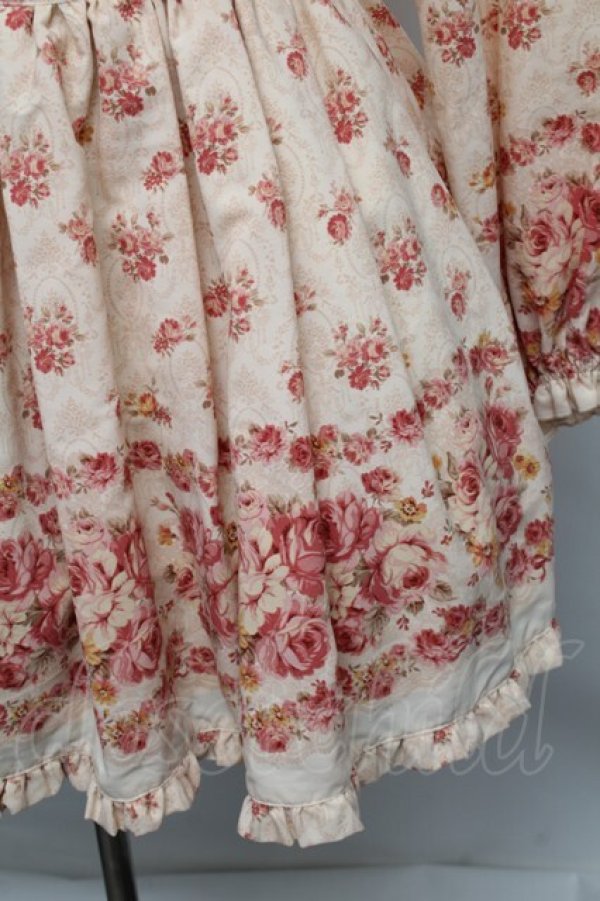 画像4: LIZ LISA / リボンブローチ付き花柄ワンピース 0 ベージュ S-25-12-25-034-LO-OP-TK-ZS (4)