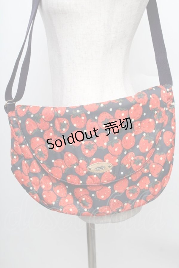 画像1: Franche Lippee / ごろごろいちご柄ショルダーバッグ   S-25-12-25-018-LO-BG-HR-ZS (1)