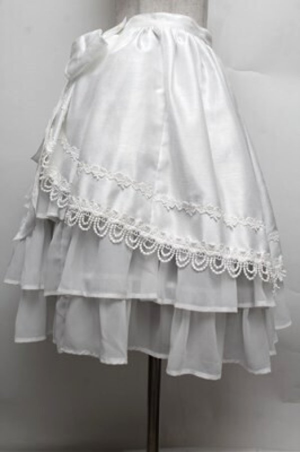 画像2: ALICE and the PIRATES / Memoire de Roseバッスルスカート  白 S-25-12-28-042-PA-SK-HR-ZS (2)