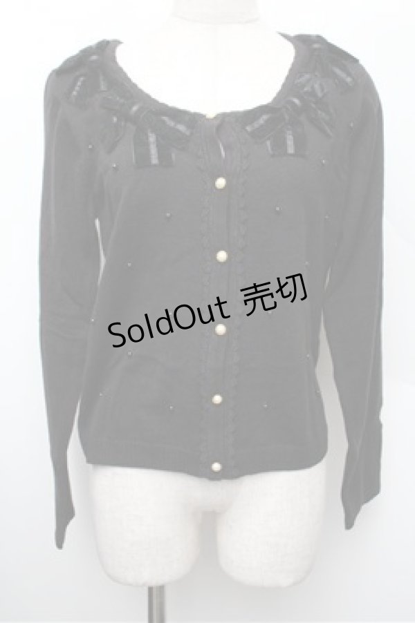 画像1: axes femme / ベロアリボンパールカーディガン  黒 S-25-12-28-012-AX-TO-HR-ZS (1)
