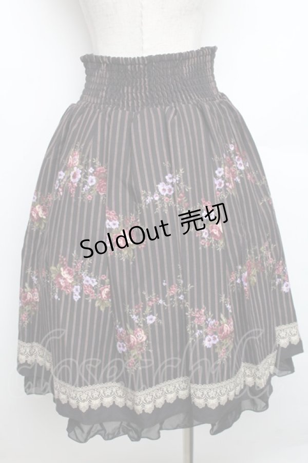 画像2: axes femme / レジメ花柄スカート  黒 S-25-12-30-054-AX-SK-HR-ZS (2)