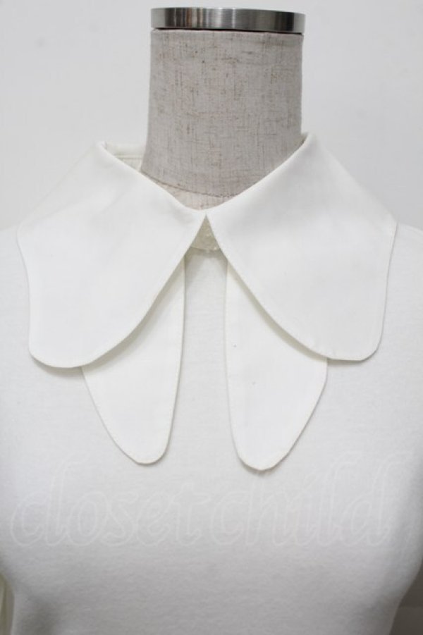 画像2: Heart E / デザイン襟カットソー  白 S-25-12-30-016-LO-TO-AS-ZS (2)