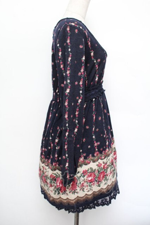 画像2: axes femme / ローズパネル柄カットチュニ  紺 S-26-01-04-043-AX-OP-HR-ZS (2)