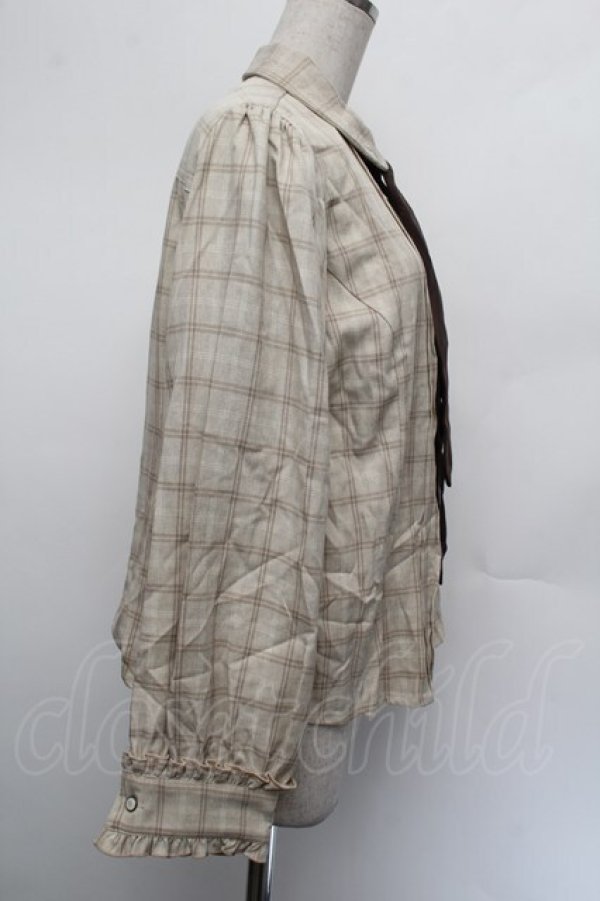 画像3: axes femme / ネクタイ付きブラウス  ベージュ S-26-01-08-018-AX-BL-AS-ZS (3)