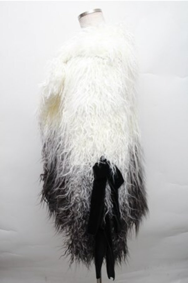 画像3: BLOOD SUPPLY（海外ブランド） / 袖リボンファーコート  黒ｘ白 S-26-01-09-004-EL-SK-HR-ZS (3)