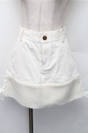 画像: LIZ LISA / 裾ボアスカート  白 S-26-01-09-037-LO-SK-AS-ZS