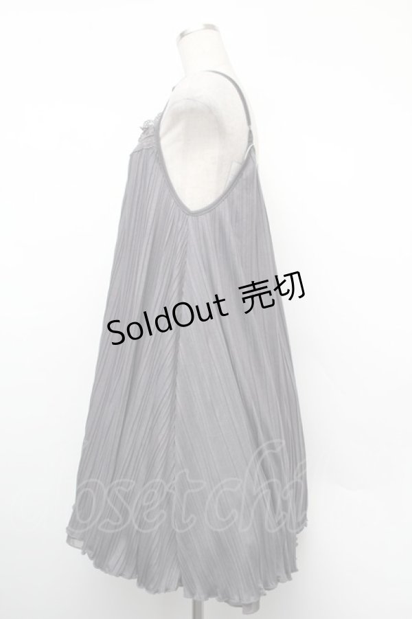 画像2: axes femme / カットプリーツキャミチュニ  グレー S-26-01-10-041-AX-OP-AS-ZS (2)