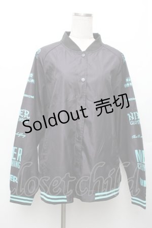 画像: NieR Clothing / プリントナイロンスタジャン  黒ｘグリーン S-26-01-14-025-PU-JA-HR-ZS