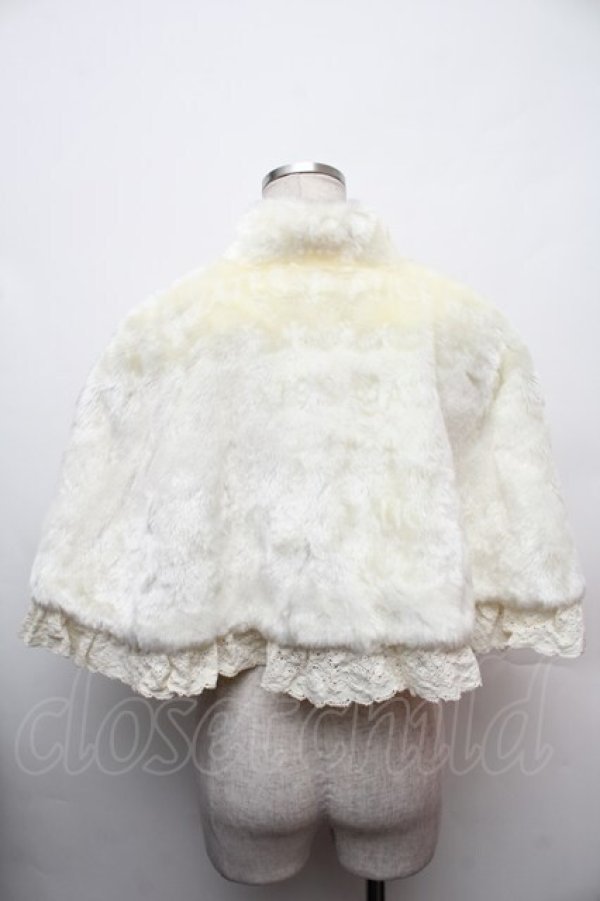 画像2: ALICE and the PIRATES / A/Pロゴジャガードファーケープ  白 S-26-01-14-001-PA-JA-AS-ZS (2)