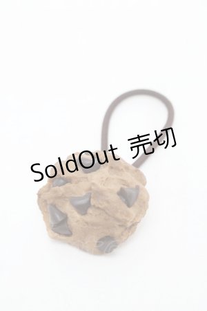 画像: Q-pot. / チョコレートチップクッキーヘアゴム  ブラウン S-26-01-17-005-QP-AC-AS-ZS