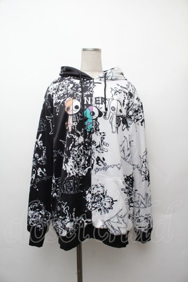 画像1: NieR / バイカラー裏起毛プルオーバー  黒ｘ白 S-26-01-17-040-EL-TO-HR-ZS (1)